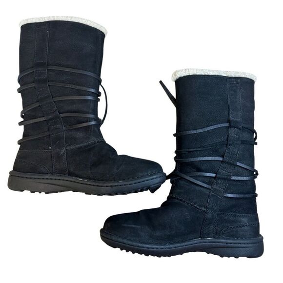 UGG Black Catalina Laced Nubuck Leather Shearling Boots - Picture 2 of 10
